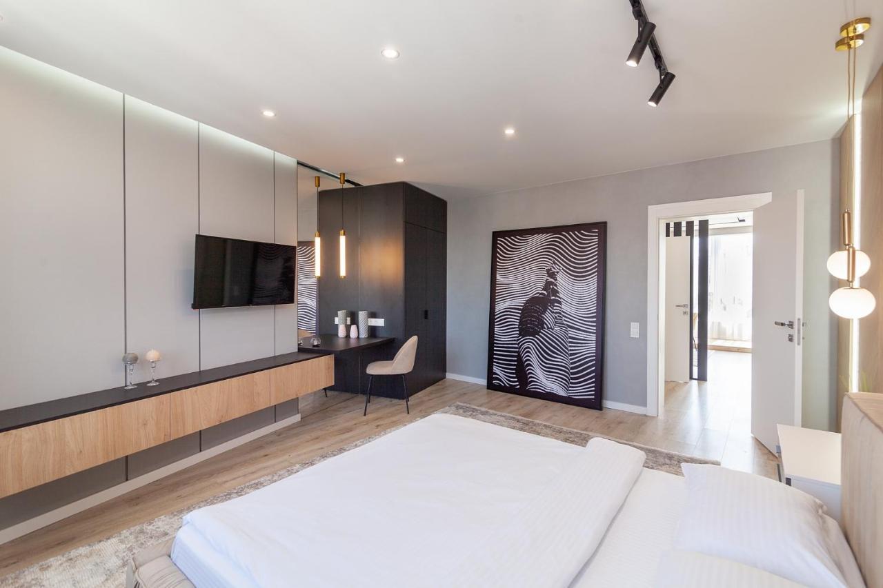 Royal Vip Jacuzzi Apart Lvov Exteriér fotografie