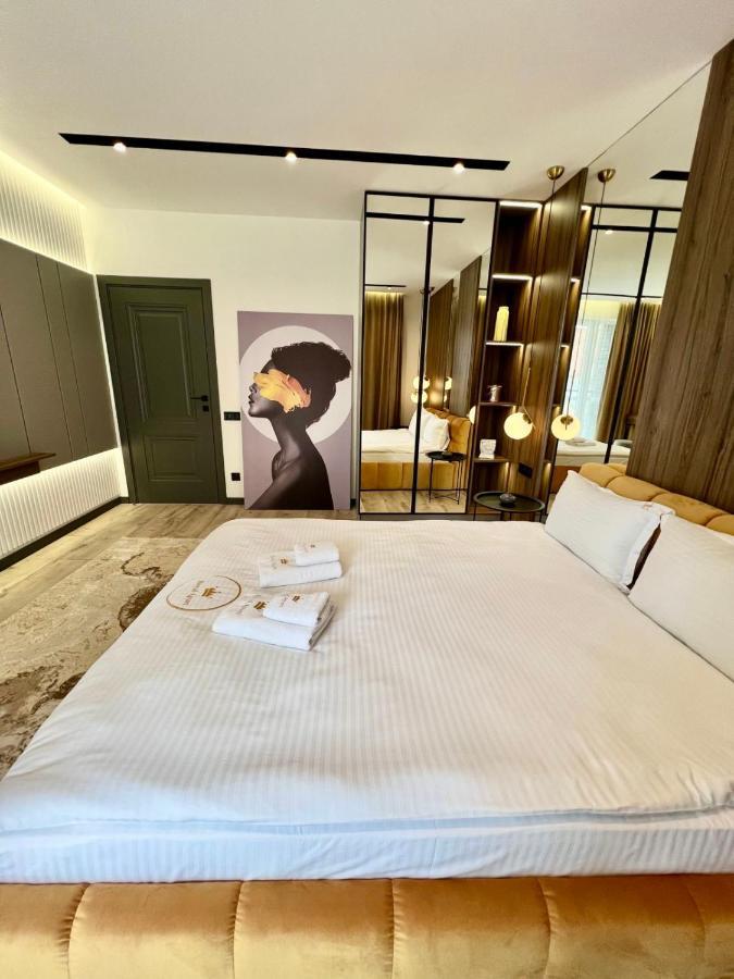 Royal Vip Jacuzzi Apart Lvov Exteriér fotografie
