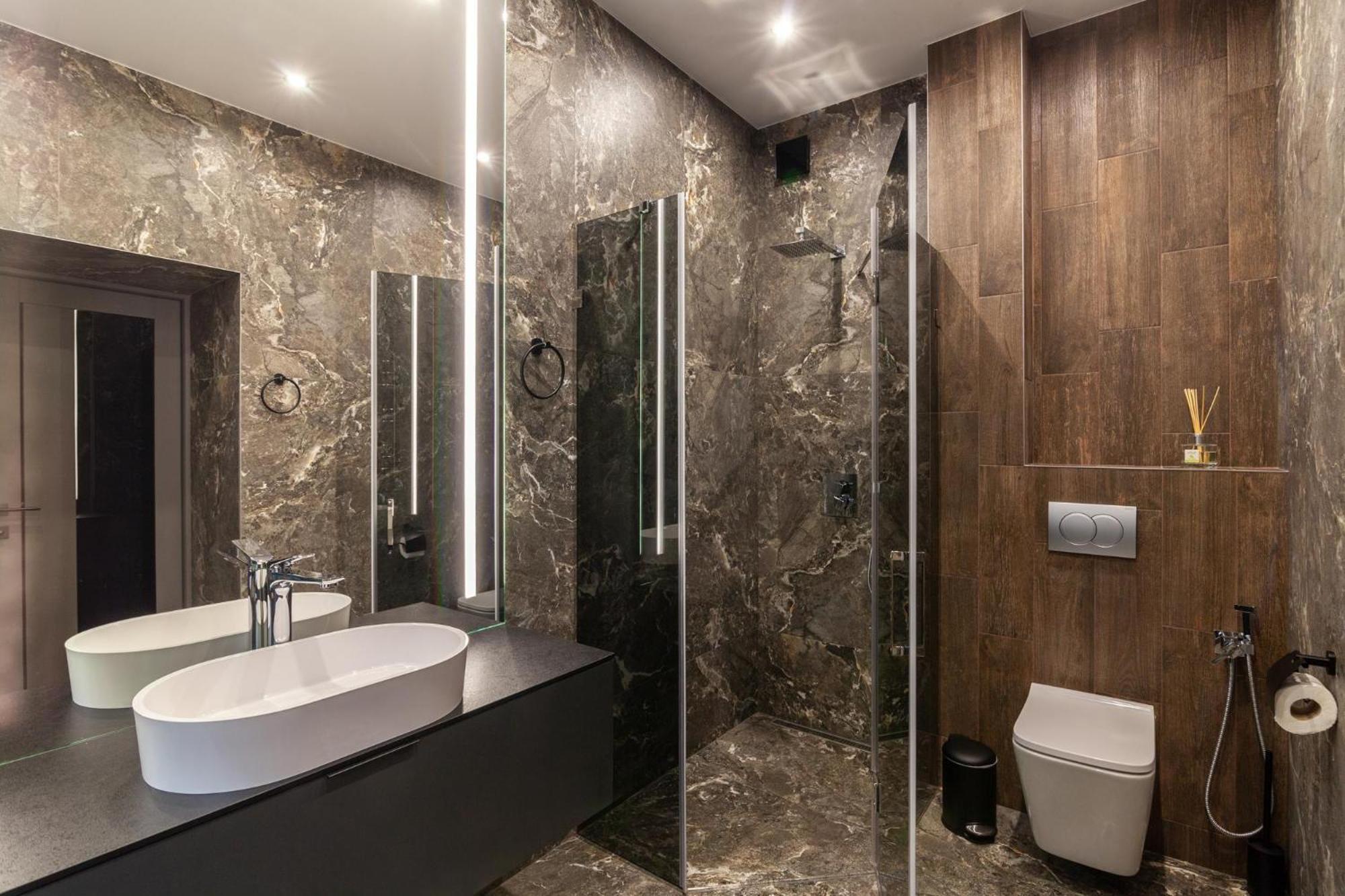 Royal Vip Jacuzzi Apart Lvov Exteriér fotografie