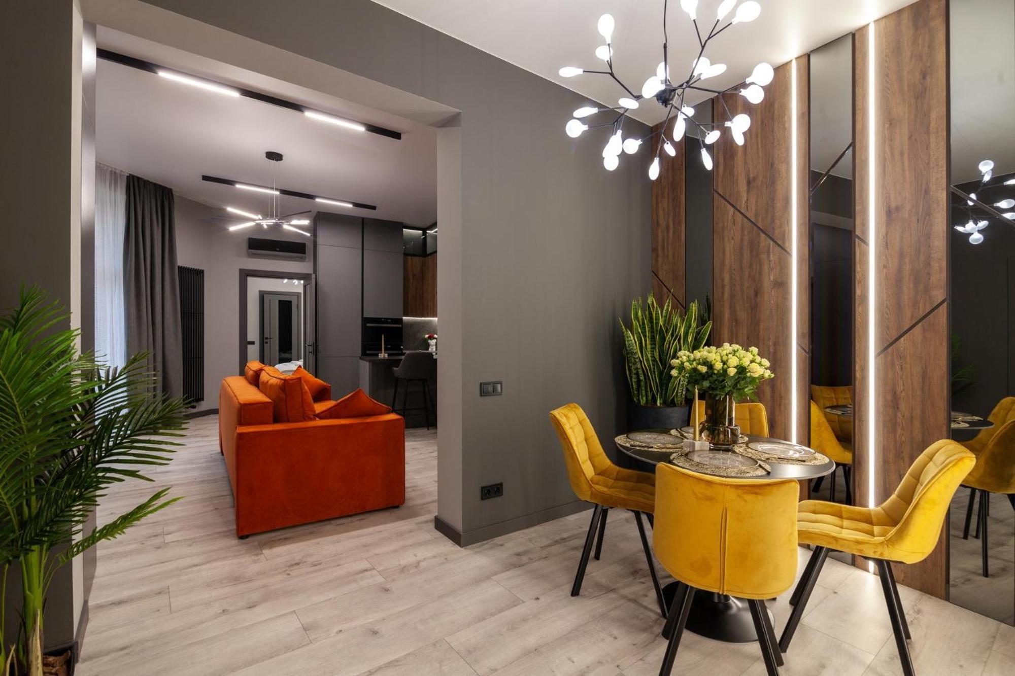 Royal Vip Jacuzzi Apart Lvov Exteriér fotografie